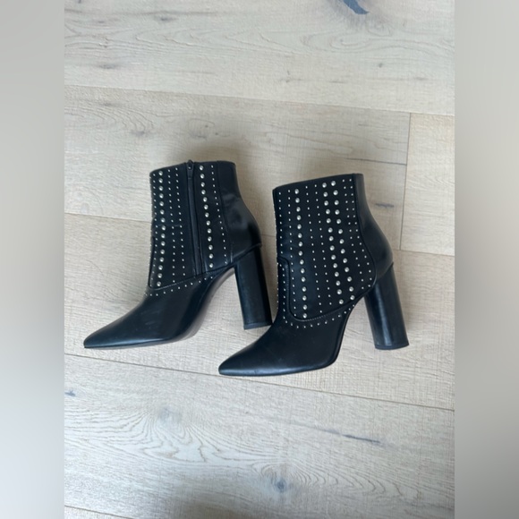 BCBG Boots - Picture 4 of 5